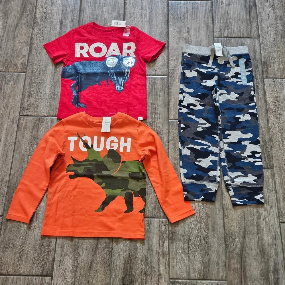 Gap Dinosaur Shirt and Pants Set Kids 5 Red Orange Blue NEW Camo Sequin T-Rex